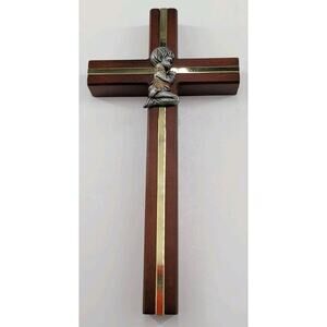 Vtg Style Praying Boy Pewter Metal Wood Wall Cross Baptism Christening gift
